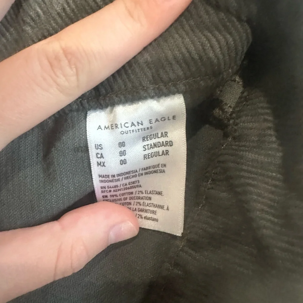 Size 00 dark green American Eagle skirt - Picture 2 of 5